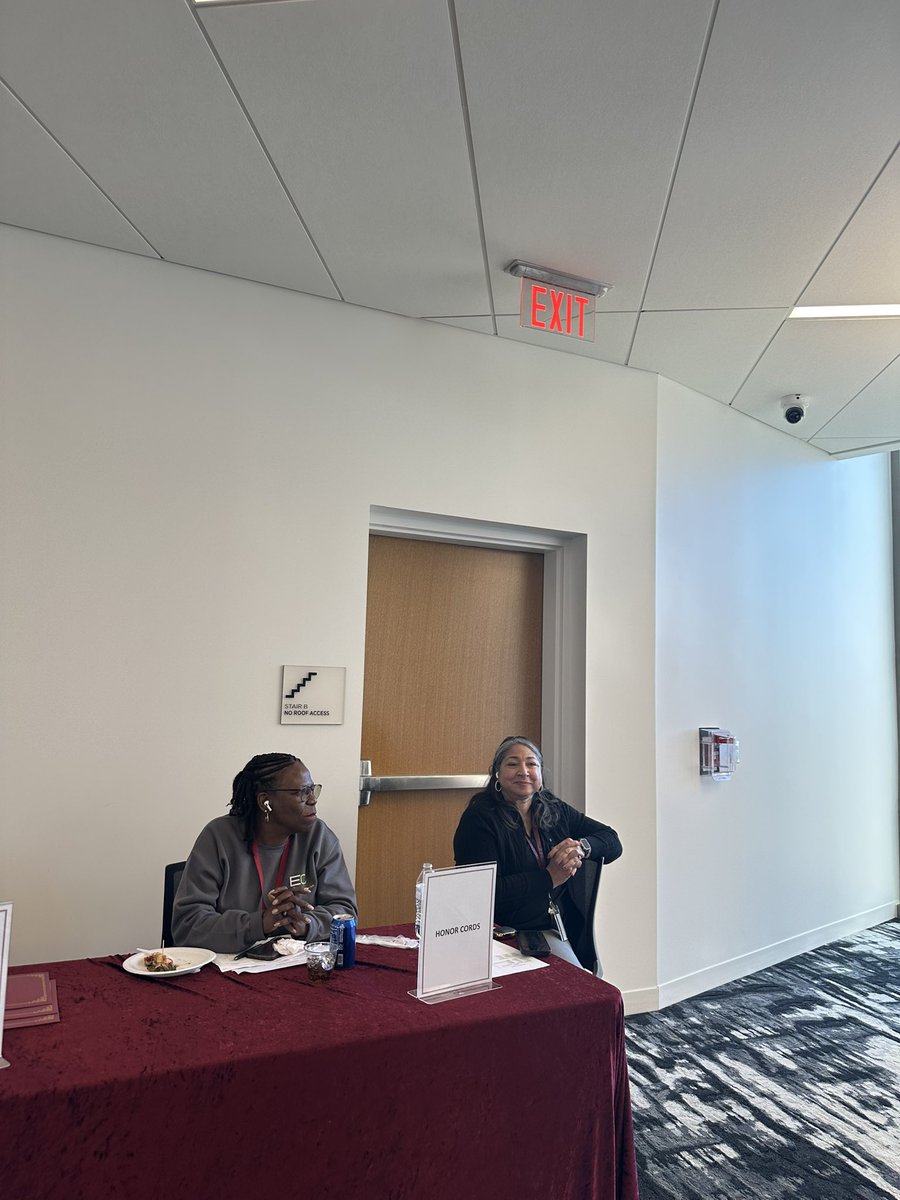 wesley_deanne's tweet photo. 0n December 19, 2025North Carolina Central University hosted a grad celebration for our December grads! So proud of our graduates! Soar Eagles Soar! https://t.co/pVxFQQK2tE