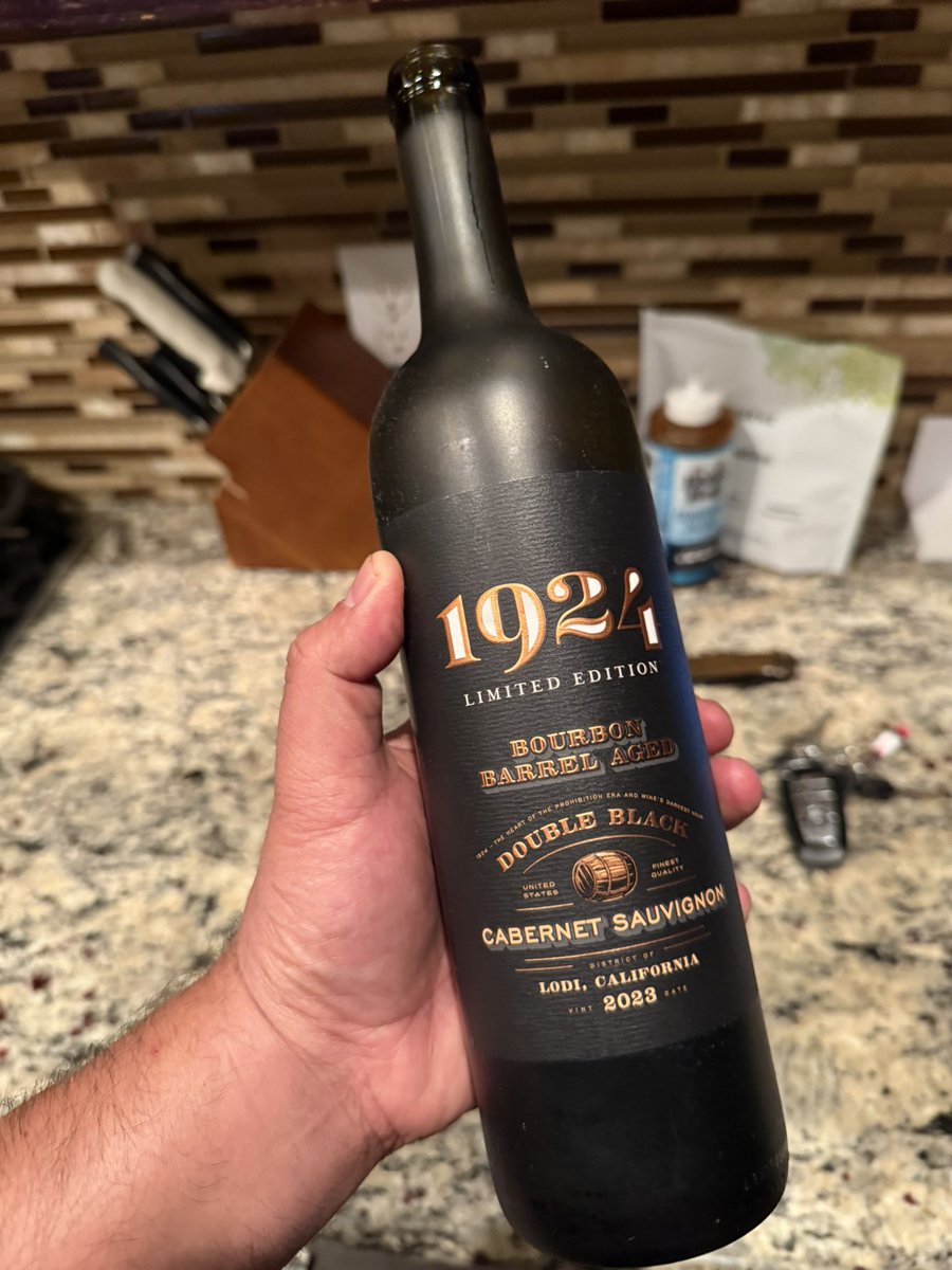 The world is a flat circle ⭕️