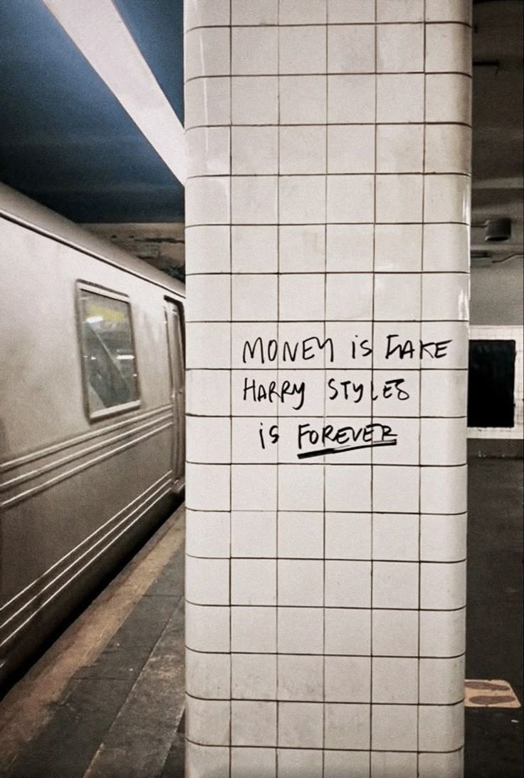 suefroog's tweet image. 2026 and this is SO REAL