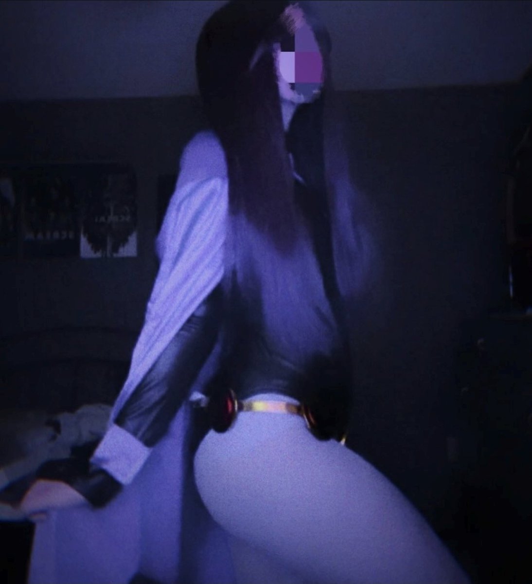 || I'm too low energy to make posts so I'll just show off the last cosplay I did as Raven 🥲