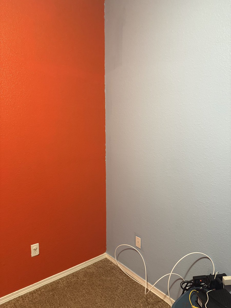 elchurroguapo85's tweet photo. In honor of my beloved Alma Mater @UTEP I decided to paint my spare room in @UTEPFB retro colors. Made this my new office! @AdrianBroaddus @UtepZay @stevekaplowitz @CoachSWUTEP #PicksUp #UTEPAlumni https://t.co/I5juEVMbIx