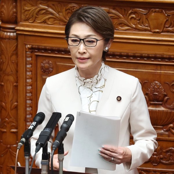 jiro_0026's tweet image. 今年から徴収される『独身税』

子ども家庭庁は潰れてしまえ！

🙋