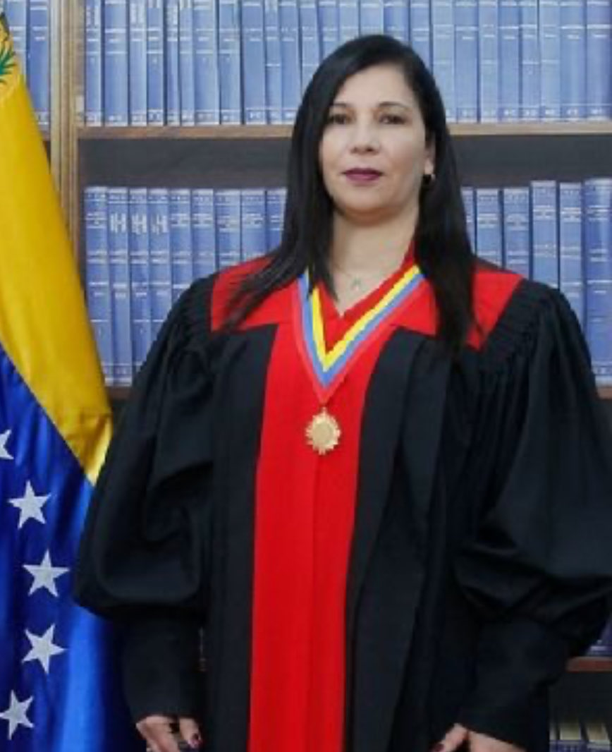 Luigi_thinks's tweet image. Conoce a Tania D’Amelio Cardiet es parte del régimen del cartel de los soles, o sea, que es otra terrorista y violadora de DDHH. 

Permitió el robo de las elecciones del 28J y la detención y el secuestro arbitrario de inocentes. ELLA ES MIEMBRO DEL NARCOREGIMEN @taniadamelio