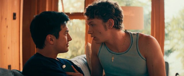 acdfoxhollanov's tweet image. 