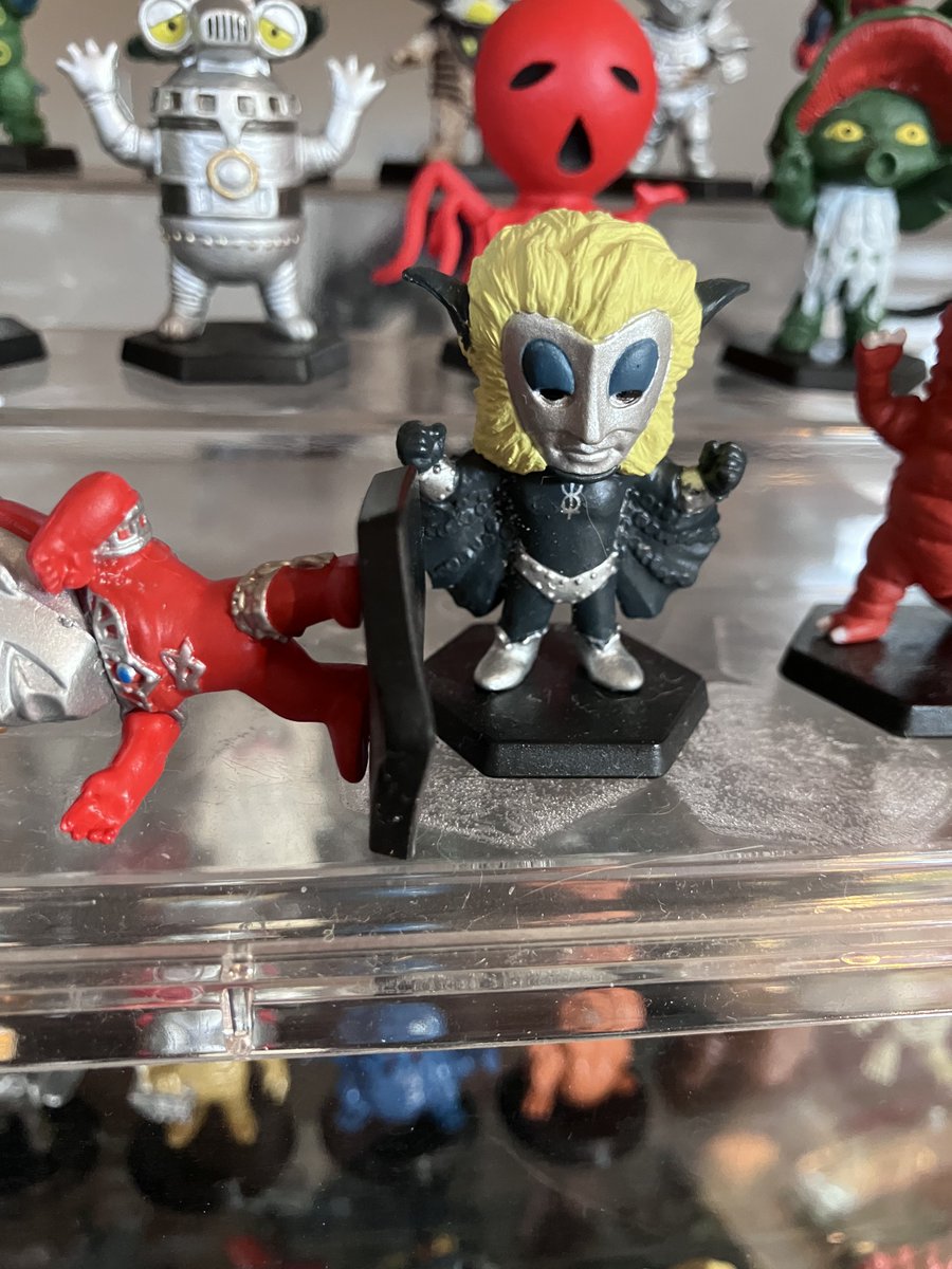 実家からウルトラマンのフィギュアが出てきた🧨 特撮ヒーローズはレオ