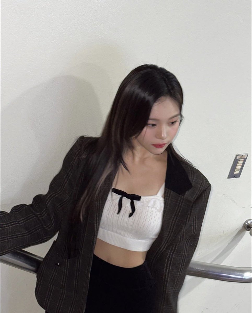 98p8zz's tweet image. 231108 엄지