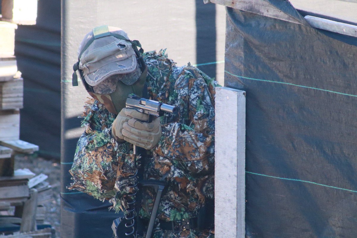 撃ち納めと撃ち初め行ってきました🔫( ・᷄ὢ・᷅ )ｽﾁｬｯ VSRのBB弾逆流