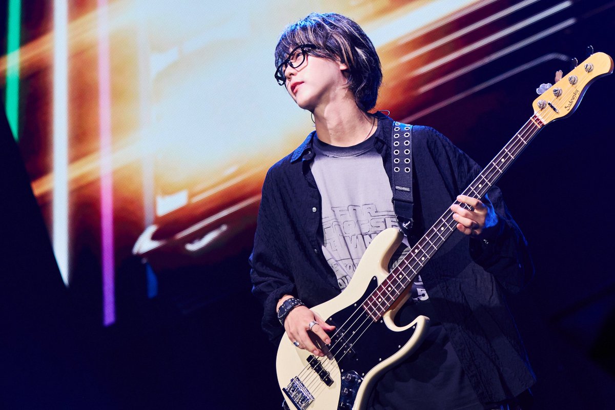 Ba.圭吾 01.04 Happy Birthday🎉🎁🎂