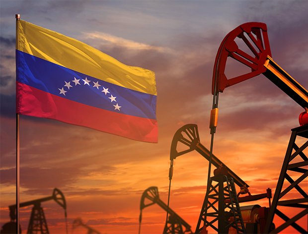 GlobalUpdates24's tweet image. BREAKING –

US now controls all of Venezuela’s oil reserves, which are valued at $17.3 trillion