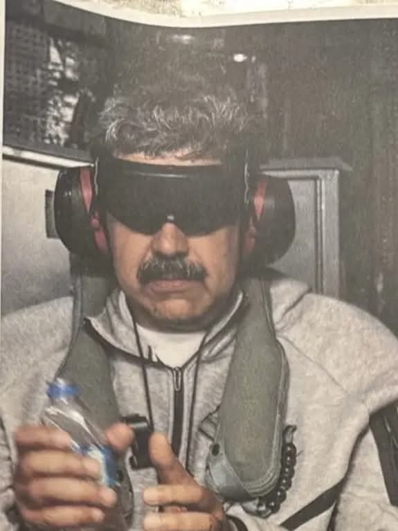 joe_black317's tweet image. นี่คือ สรุปเหตุการณ์สหรัฐฯ ภายใต้ทรัมป์โจมตีเวเนซุเอลา และจับตัวประธานาธิบดี พร้อมเหตุผลประกอบแบบมีเหตุผล

 อะไรเกิดขึ้น?
เมื่อ 3 มกราคม 2026 สหรัฐฯ เปิดปฏิบัติการทางทหารโจมตีเวเนซุเอลา โดยมีการ ยิงโจมตีเป้าหมายหลายจุดทั่วประเทศ และประกาศว่า สามารถจับประธานาธิบดีนิโคลัส มาดูโร…