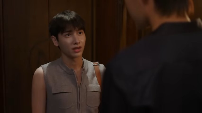 Hello_asian's tweet image. “กัน” สับสน!! อยากรู้จัก “ดิว” ให้ลึกซึ้ง แต่อีกใจ “ออฟ” ก็ทำหวั่นไหว
🥺☺️

#BurnoutSyndromeSeries #OffJumpol #GunAtthaphan #dew_jsu

หลังจากที่ “จิระ” (กัน อรรถพันธ์) ทำให้ “ภีม” (ดิว จิรวรรตน์) เข้าใจผิด “จิระ” เลยอยากทำความเข้าใจกับความรู้สึกตัวเองและอยากรู้จัก “ภีม”…