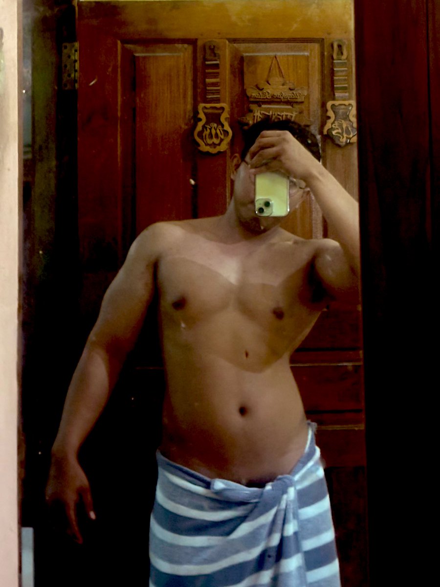 Borokfiraun tweet media