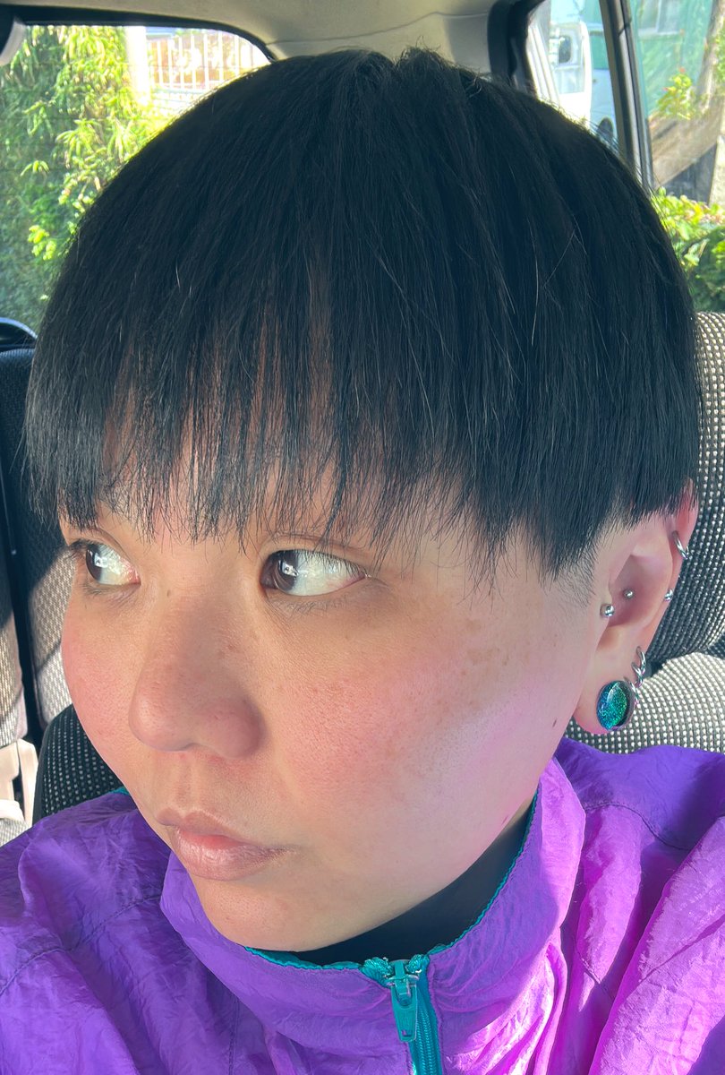 ZG62RB's tweet photo. みなさーんっ！
新年明けました
おめでとーご���ーす🥺✨
なかなか絡むことできず…ホントすみません🙏
とりあえず、生きてます！
そろそろ3年生✨
今年もよろしくお願いしまーす🙇

#がんサバイバー
#副腎不全
#髪切りました
#ハゲからの復活
#がんサバイバーの光になりたい
#こう見えて医療従事者 https://t.co/LTetkiqq17