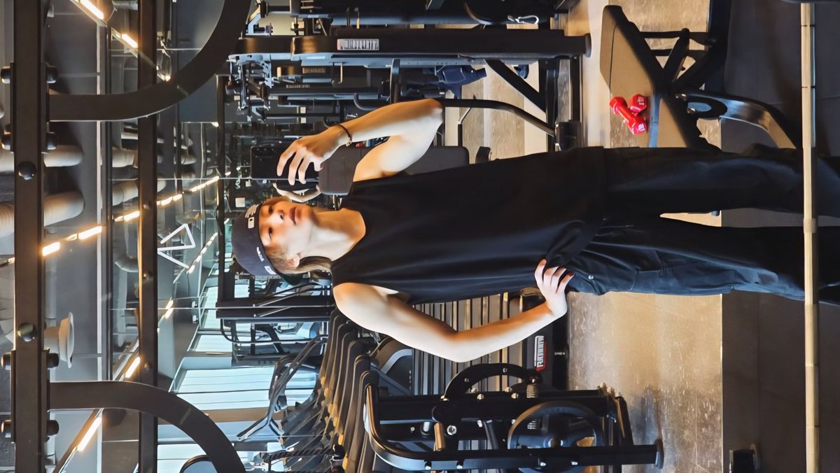 mysungchanyoung's tweet image. 거울셀카 &amp;lt;3