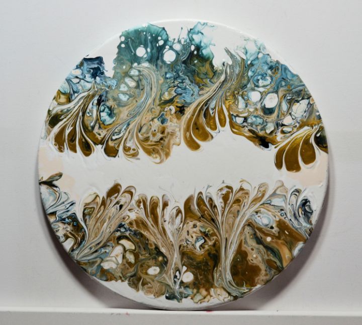 Art of the Day! "EMPRESS". Buy at: ArtPal.com/lenneastudio?i…