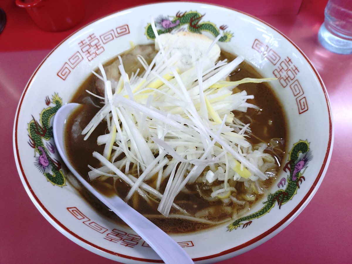 odenkun31gou's tweet photo. 初詣！笑

今年もよろしく
お願いします！

夜はイッテンヨン♪

＃麺活初め
＃らーめん処麺道蘭
＃WRESTLEKINGDOM20
＃FINALACE https://t.co/7fhgQCA2tz