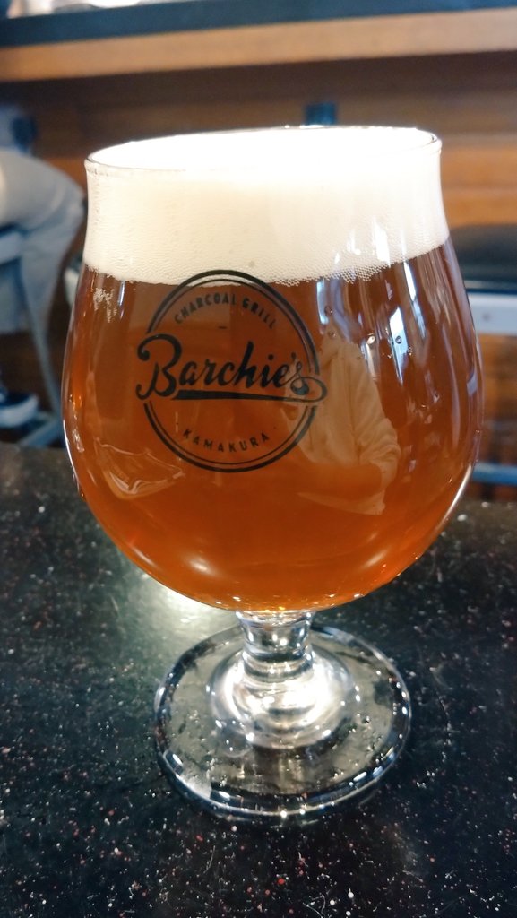 Barbaric WORKS「uta」(American Pale Ale_5%)
グレフル、ほんわり松感にやわらかカラメルみ、ほどよい重たさあるボディ感や良き。うまい！