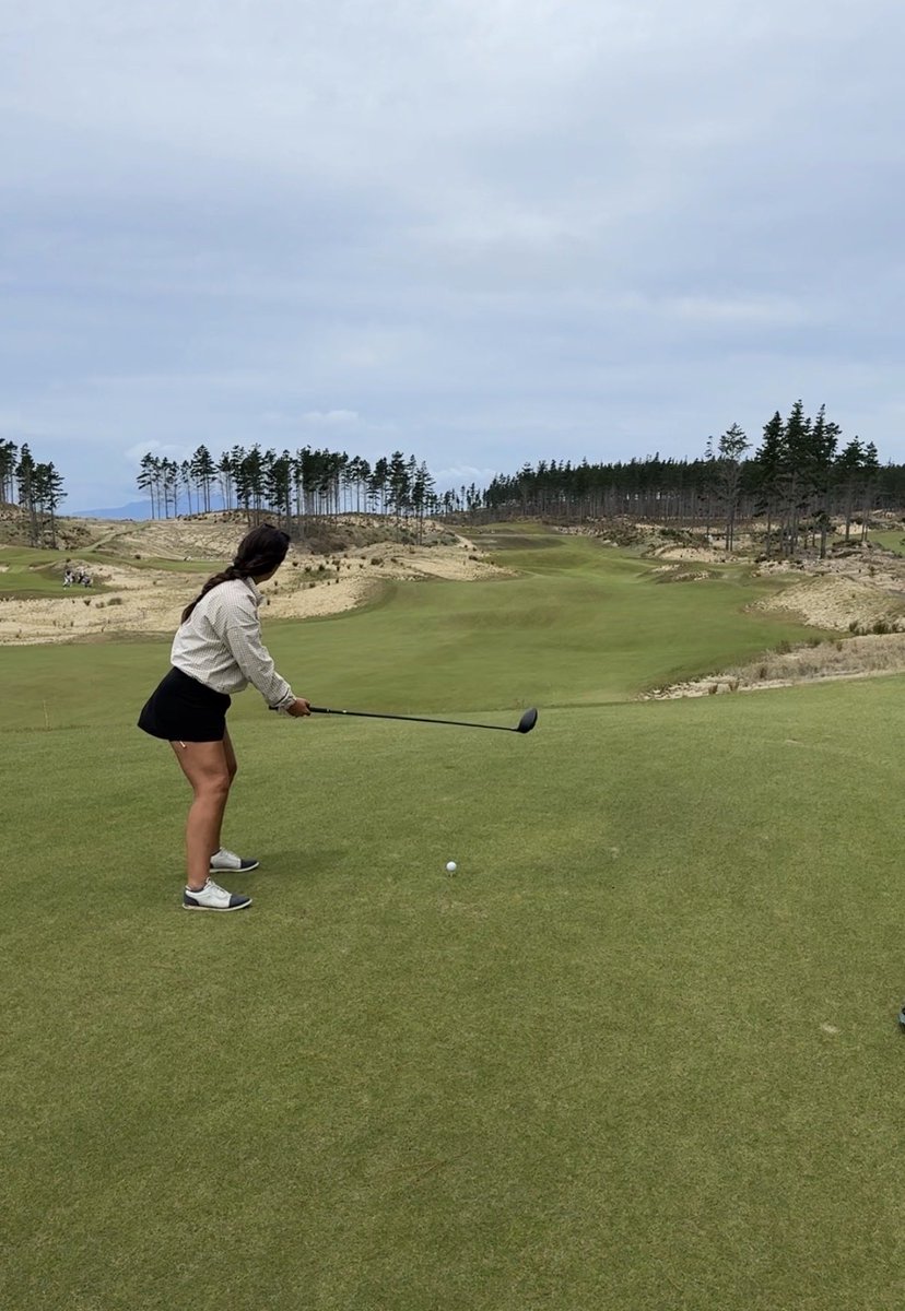 Kate Phillips tweet media