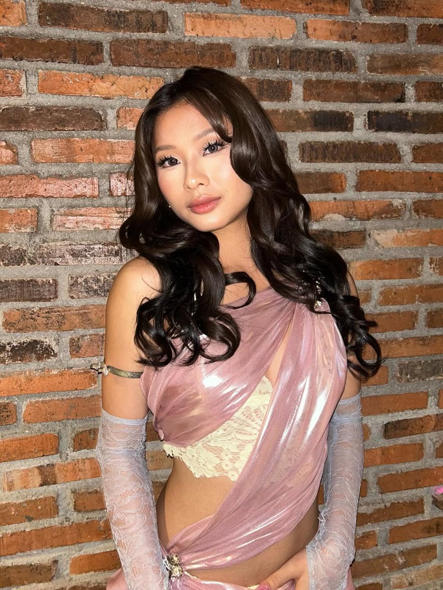 nonadaily_'s tweet image. Yeah… these outfits ATE✨
Big ups to the stylist!

📷cr; sylbenaza
#nona #nonawav