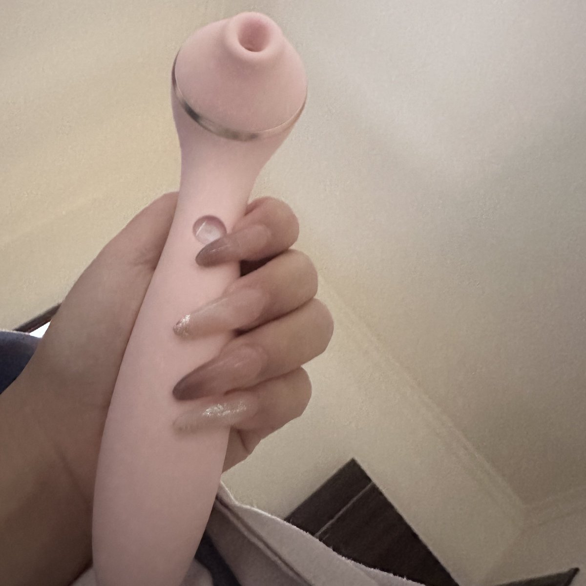 爱喝冰美式 tweet media