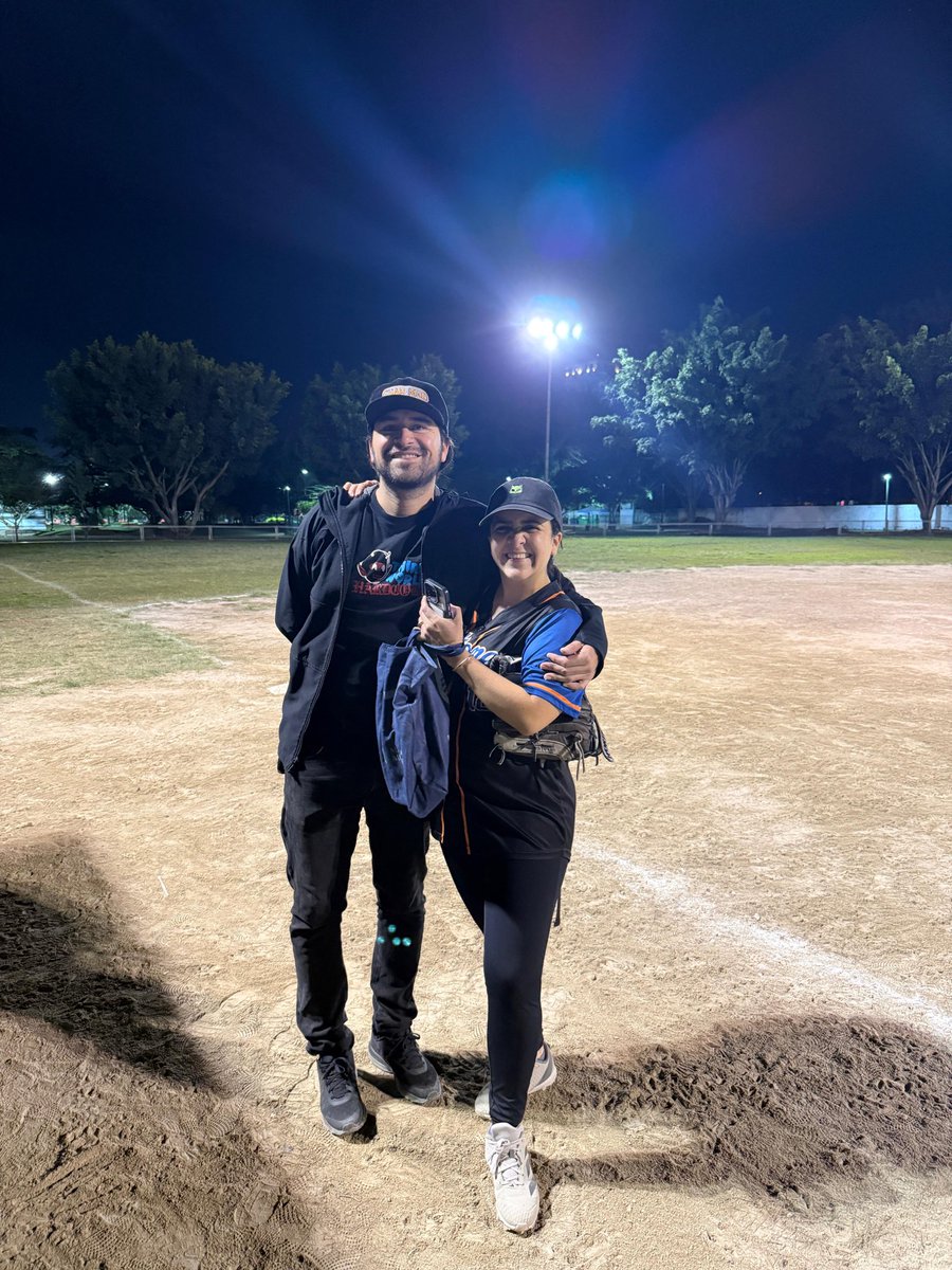 Mandree's tweet image. Primer HRRRRRR 🌞