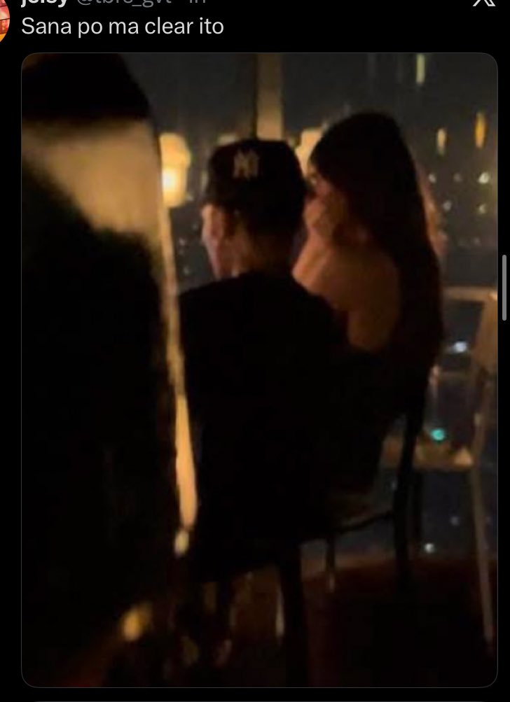 hudsified's tweet image. is this true stone???? 😭