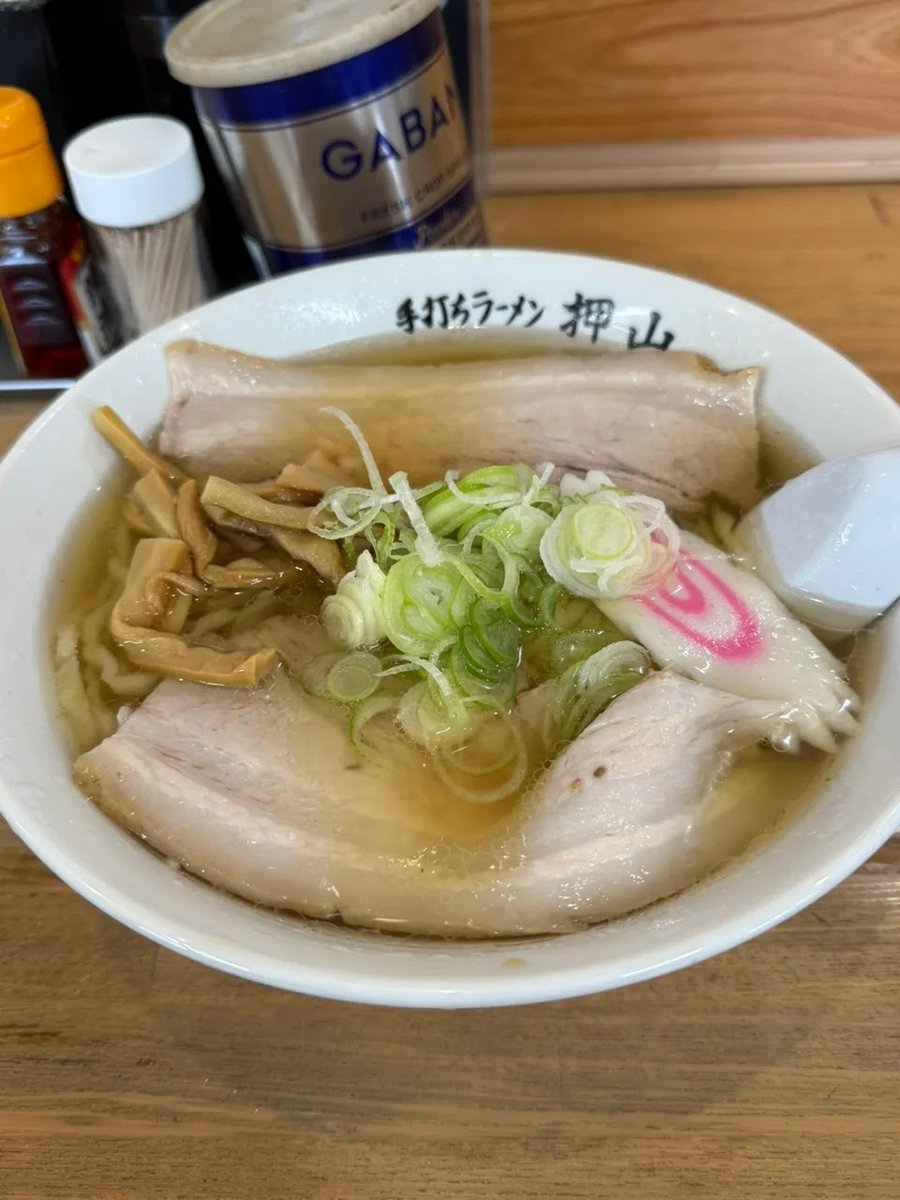 さっそく今日は嬉しい事がありました🙌わーいわーい
新年早々縁起がよろしい🌅
人と人の繋がりって大事よねー✨ウンウン
素敵な出会いに感謝🎉
この勢いで2026年を走り抜けたい🤭