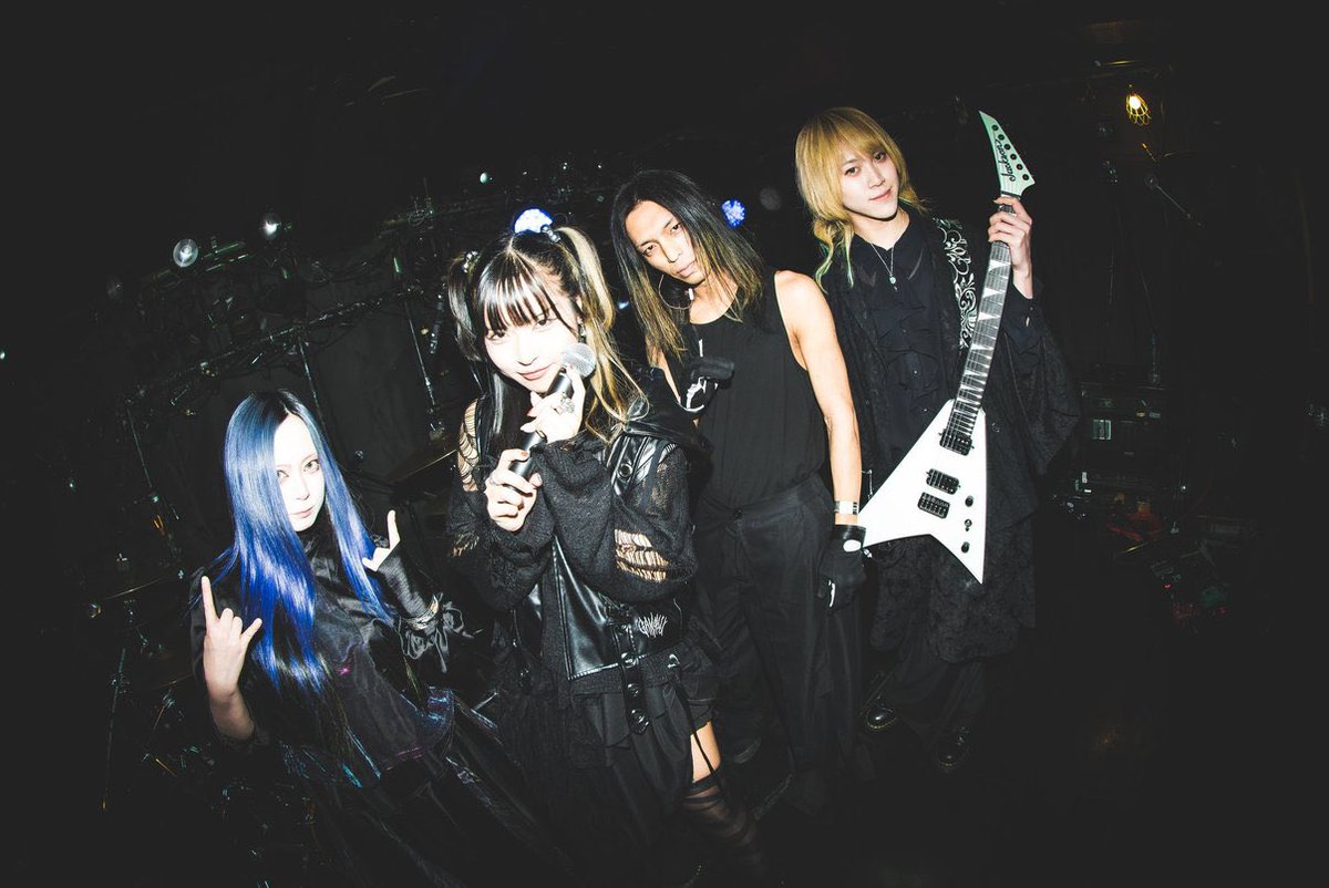 2026年1月4日(日)  下北沢251
NuuE WORKS presents
『 Metamorphose Festival 2026 Winter 』

新年1発目ご来場いただきありがとうございました！
おかげさまで一番最初に入場規制にもなり沢山の方々にMana Diagramを楽しんでいただき感謝です！

Next Live…2/14 下北沢251
#ManaDiagram #MADAI