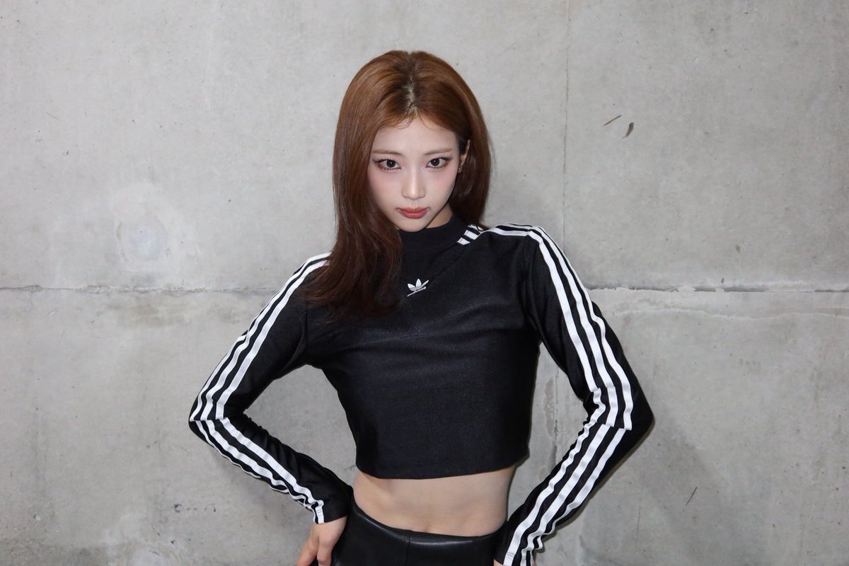 picbaemon's tweet image. RUKA WEVERSE UPDATE