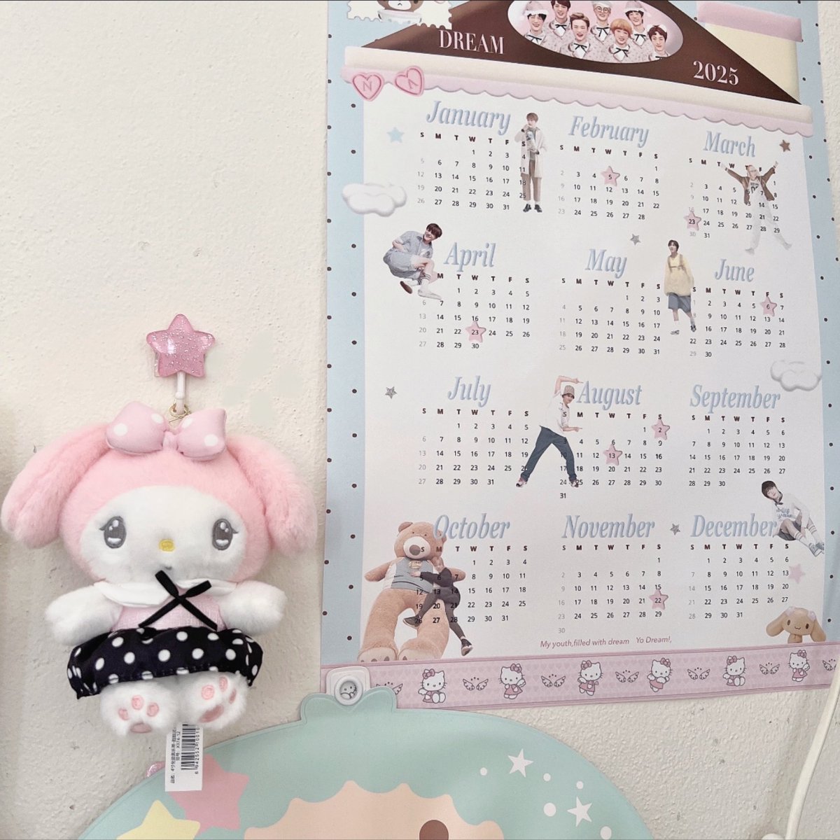 lattenamin's tweet image. desk cute 🤍⛲️🏩
☆꒰ ⸝⸝ɞ̴̶̷ ·̮ ɞ̴̶̷⸝⸝꒱˚₊·—̳͟͞͞♡
♡! 💉🩰
🎀🧸