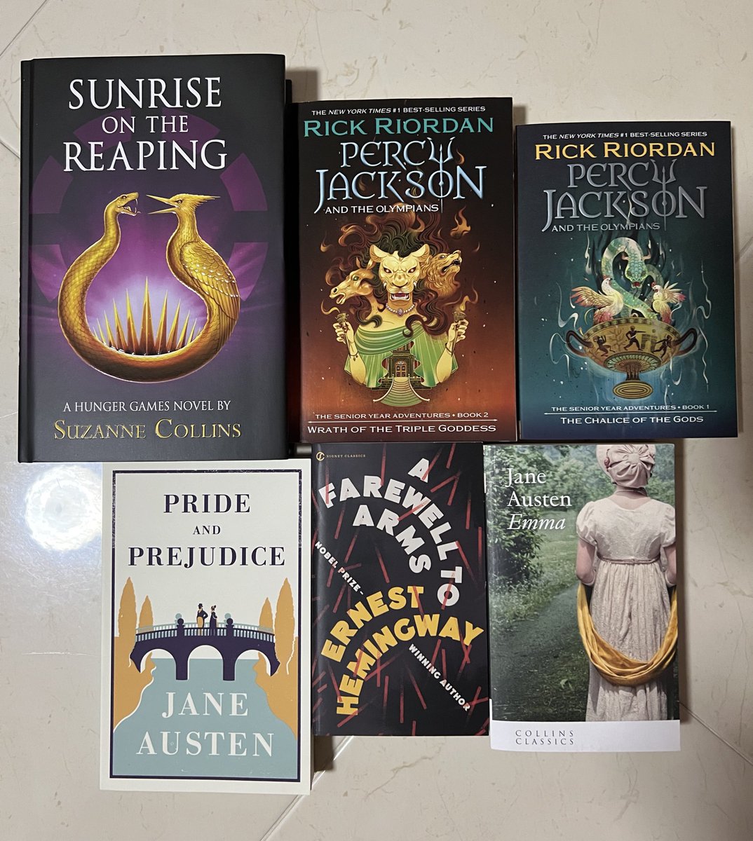 New year book haul 📚 Time to lock in and get back into reading!!!