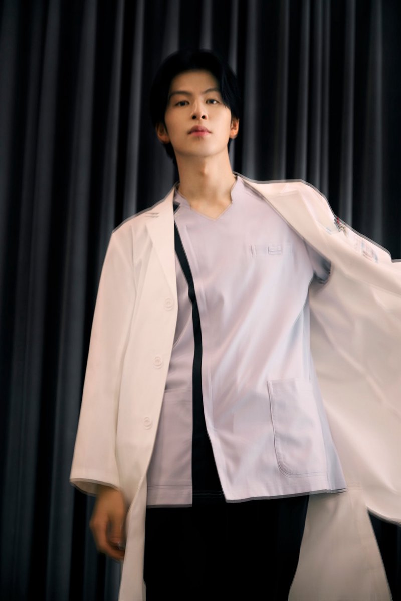 長谷川慎 本日GINGERで インタビューが掲載されました🙌 ＼ 『顔のない