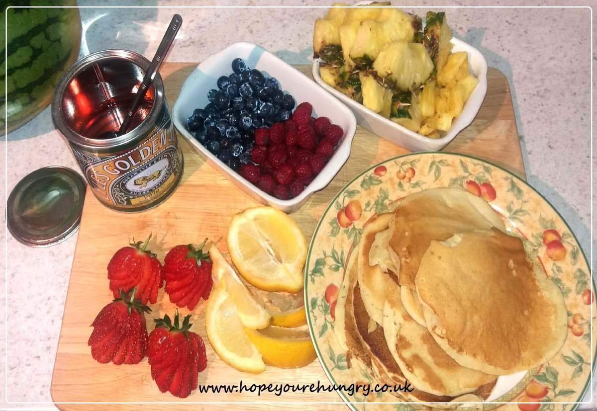 re_hungry's tweet image. Good morning lovely Hungrys &amp;amp; happy #Sunday! Lazy mornings are perfect for a pile of pillowy #pancakes - recipe: hopeyourehungry.co.uk/flip-your-stac… Fabulously fluffy &amp;amp; so easy, just like mornings should be! Have a #delicious day &amp;amp; stay hungry! ;) x #bakeithappen #breakfast #recipes #foodie