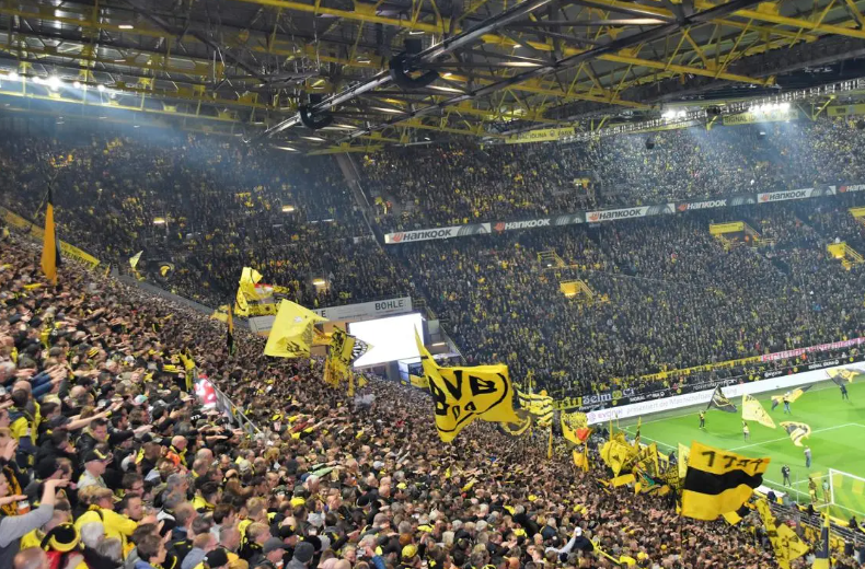 LLawwu43759's tweet photo. Mantan Pemain Borussia Dortmund di Serie A 2025/2026
-
-
buka selengkap nya : https://t.co/AJ4mDfBxdH
#bola #beritabola #beritabolaindo #bolaindonesia #sepakbola #viral #fyp #rame #sport #olahraga #lintasfakta #beritalintasfakta #seputarlintasfakta https://t.co/gkVzqJhqFt