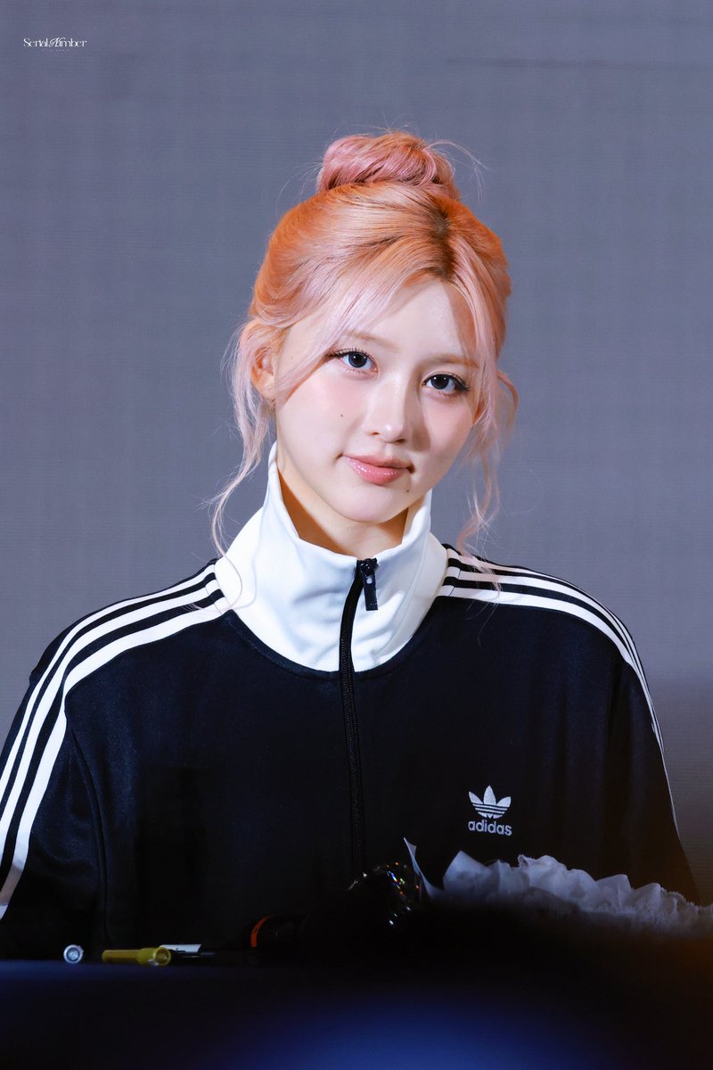 𝑆𝑒𝑟𝑖𝑎𝑙 𝑁𝑣𝑚𝑏𝑒𝑟 (@0924ketchup) on Twitter photo 