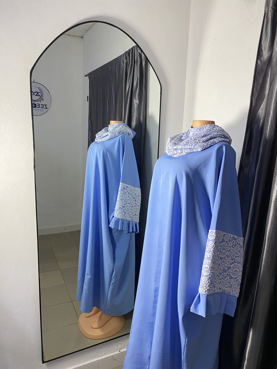 I take God beg you help me RETWEET.🙏

As we all know Ramadan is fast approaching and our Rodiyah Lacey khimar can serves as prayer dress,Also for hajj/ Umurah and of course everyday wear.
 It is lush, breatheanable and lighten on the skin.

🏷️ 20,000NGN.
📍Lagos.