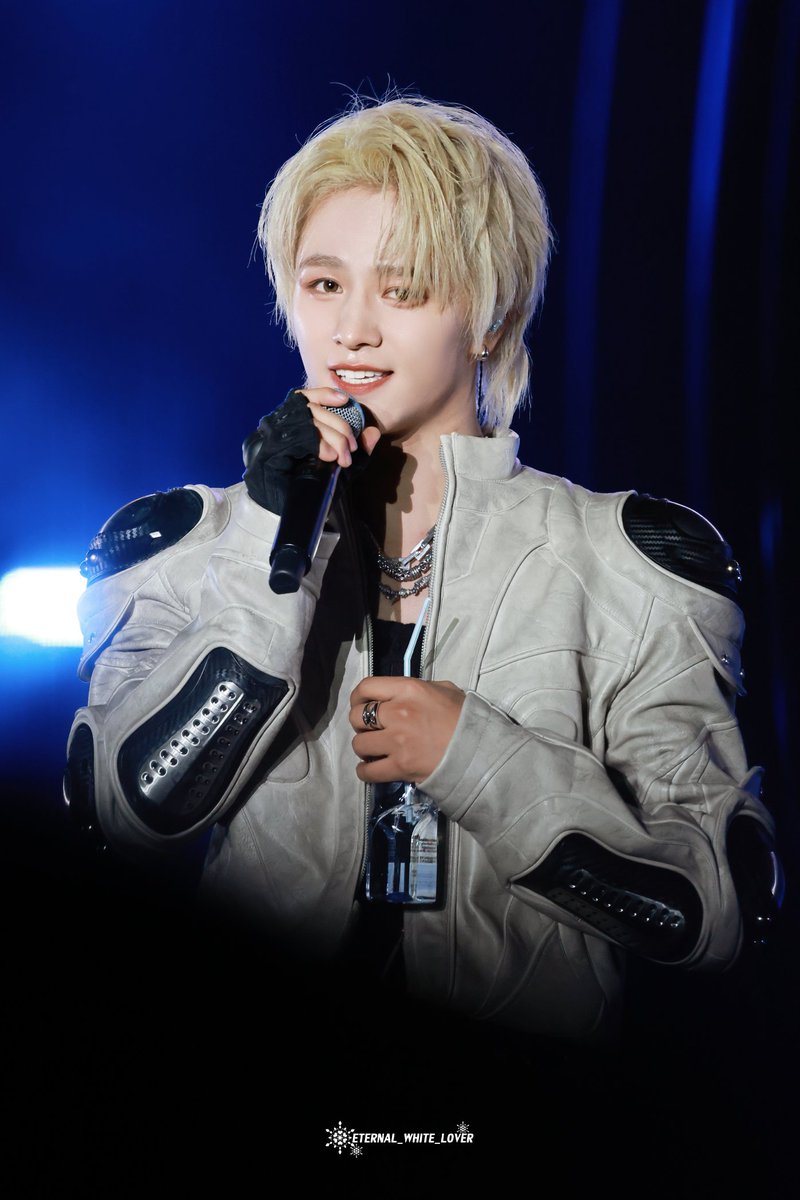 20251231染色体家族香港跨年演唱会3P
NO.1 新年快乐
<a href="/LEV_Official_/">LE'V</a> 

#LEV #레비 #レビ
#Wangzihao #왕즈하오 #王子浩 #ズハオ