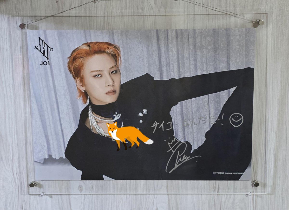 蓮くんページ 新しいフレームが届いたので蓮くんのサイン飾りました🫶 無印のB3