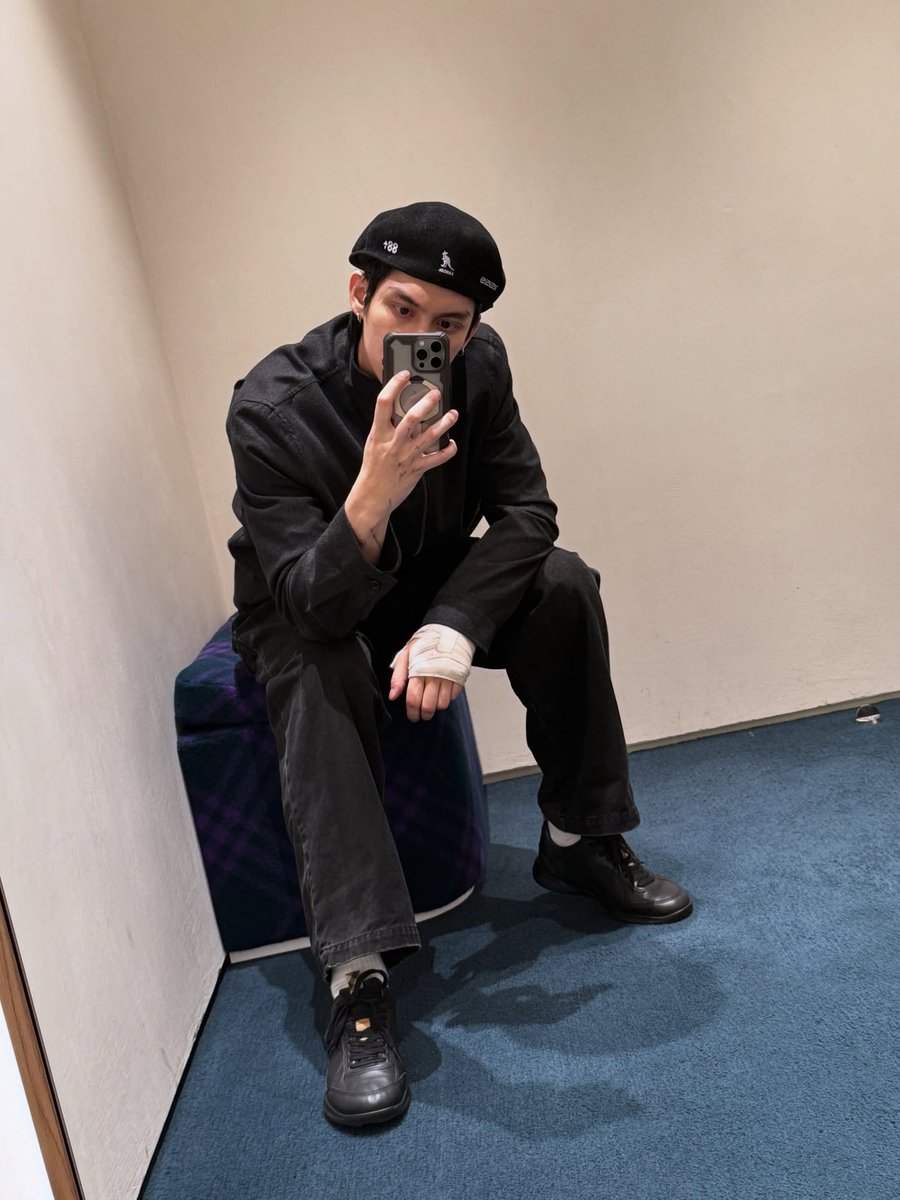 BVC_Streaming's tweet image. [ BRIGHT INSTAGRAM UPDATE ] - 04.01.26

Dayoff 2026 ต้องหล่อขนาดนี้เลยมั้ยยย~ 😳

IG : bright
🔗 instagram.com/p/DTFCIJREbvU/…

(1)
#bbrightvc