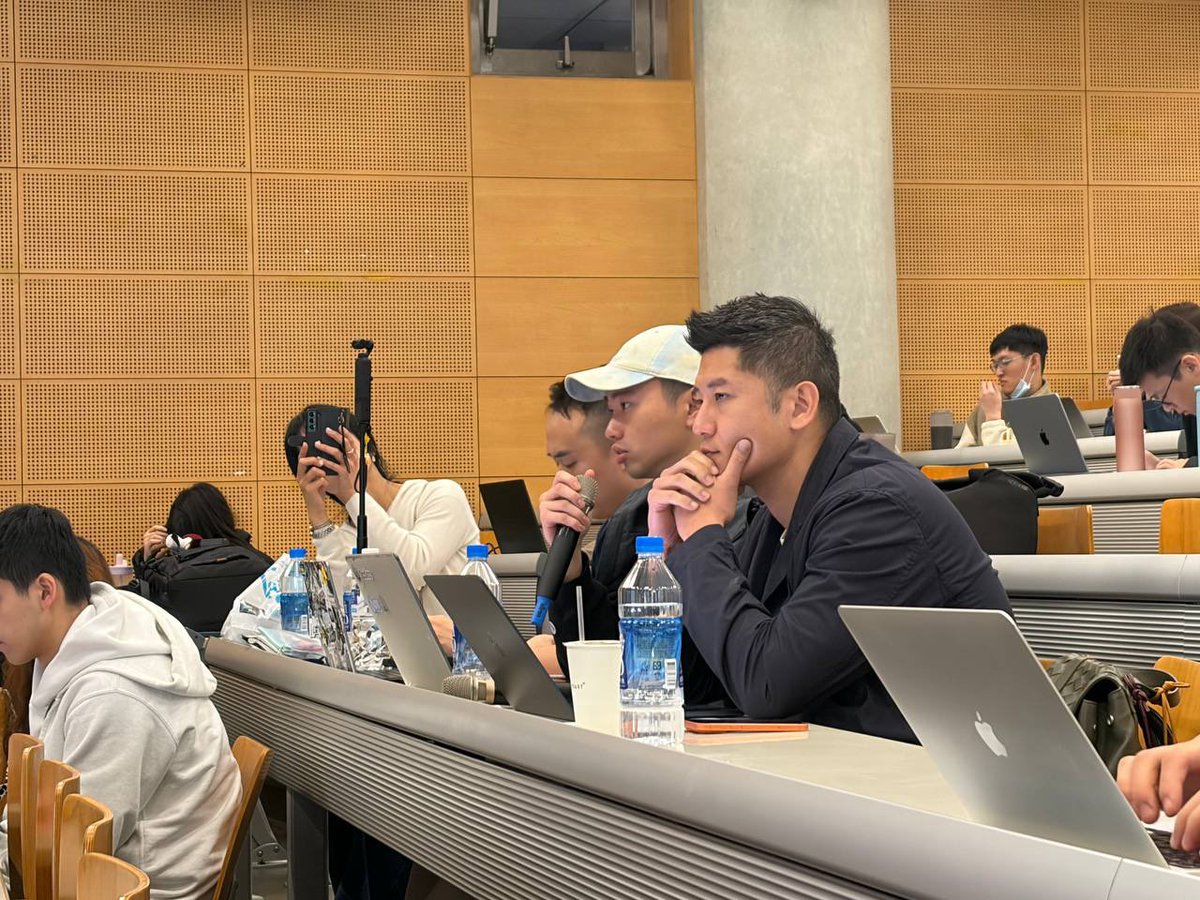 IvAn🤪 | Comma3 tweet media