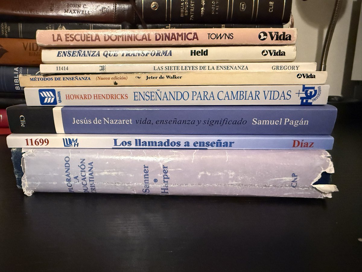 DavidFuentes68's tweet image. Aprendiendo un poco más del Ministerio de la enseñanza.