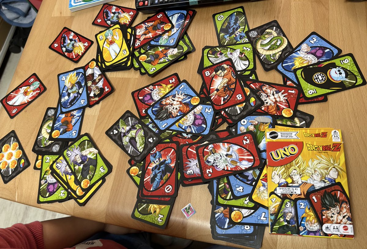 家族で 初めての UNO🃏