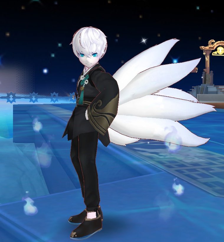 여우불꼬리 좋아서 끼고다님
복실허니 만지는맛이 실헙니다
하루가 차사 꼬리아홉개 다 1나1나 빗어줌 (차사 예뻐서 그런거아니고 ㄹㅇ 더부드럽고퐁신한꼬리를만지기위해서 공들이는거임)