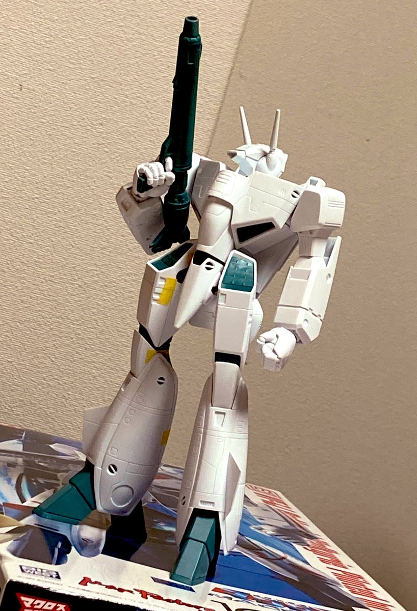 お正月4が日の今日PLAMAX VF-1Jパチ組み完成〜 本当にいい1J……コレで