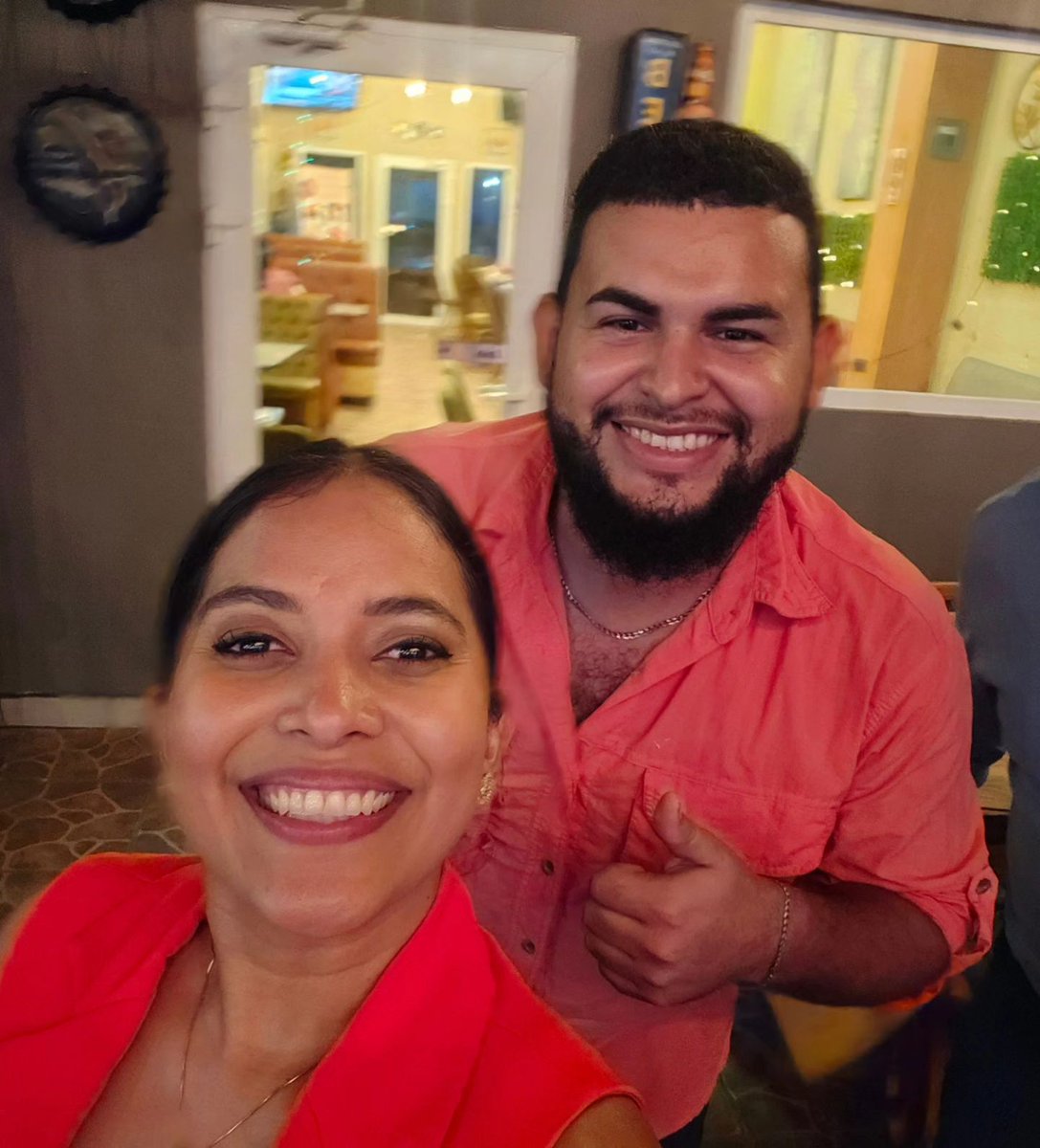 Olivia Flores tweet media