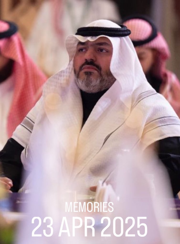 #صباح_الخيرᅠ ودايماً ابدأ يومك بابتسامة