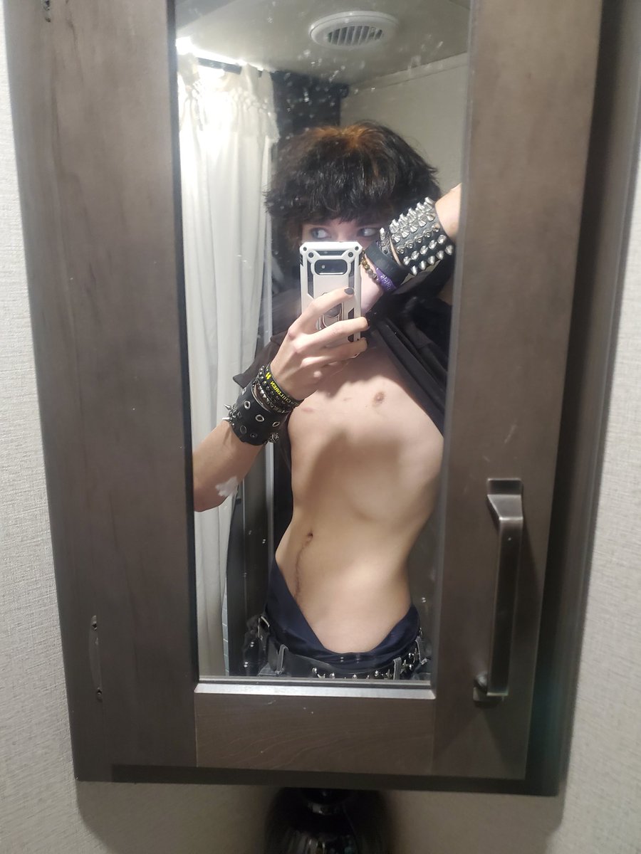 Interweaved_'s tweet image. I need to be better rn🤞
ㅤ ׅ 𝄂𝄚𝅦𝄚𝄞𝅄ㅤ⋮ ⌗ ┆
#edtwt #anatwt #miatwt #shedtwt #988twt