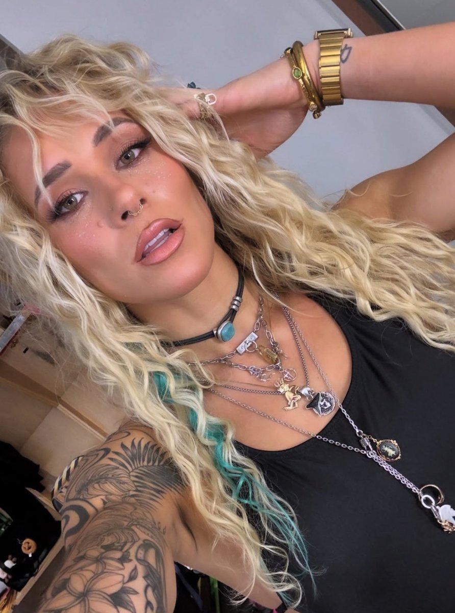 SnatchThatSol's tweet image. Solday.