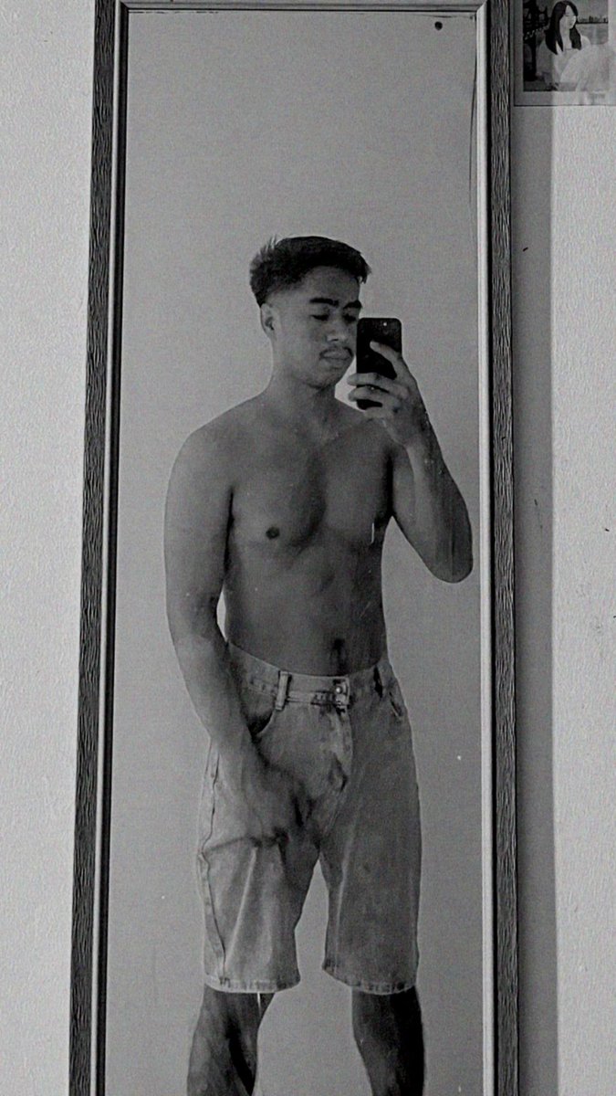 ItsmeRon tweet media