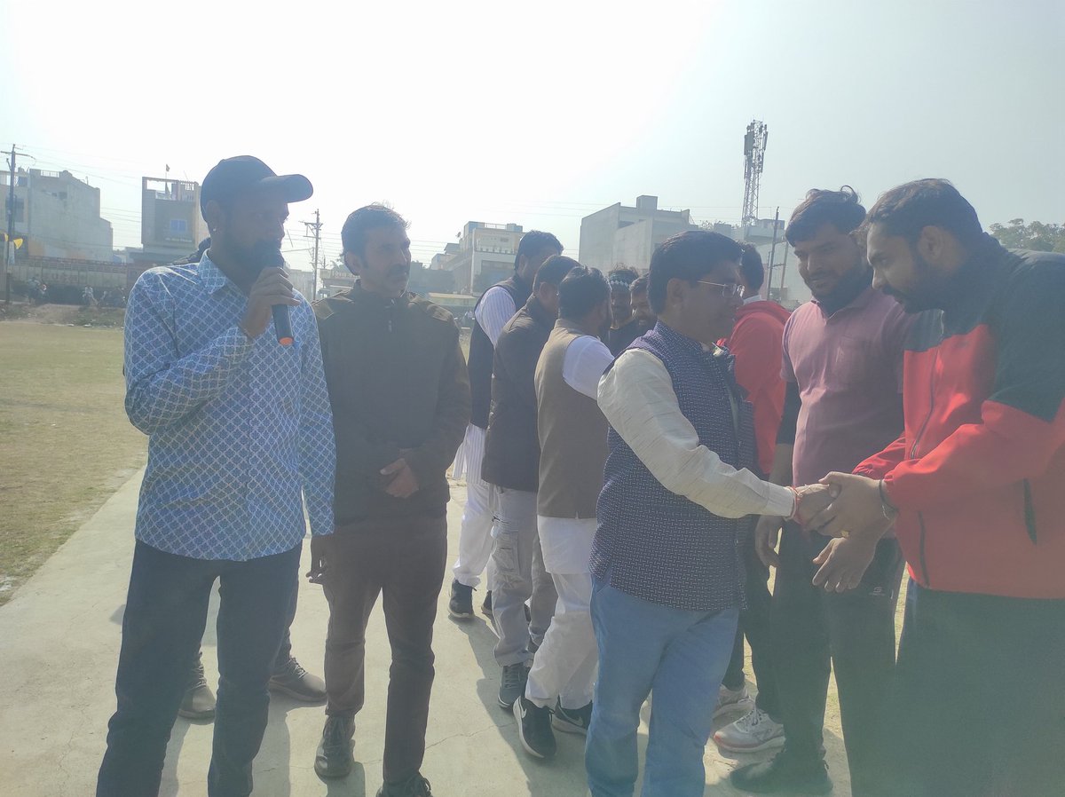 himmat_dangi's tweet photo. मंदसौर सितामाउ नगर में सितामाउ स्पोर्ट्स क्लब द्वारा आयोजित क्रिकेट प्रतियोगिता में सभागिता कर सभी खिलाडियों का उत्साहवर्धन किया... @ajayjamwalbjp @AmitShah @BJP4MP @blsanthosh @DrMohanYadav51 @Hkhandelwal1964 @JagdishDevdaBJP @NitinNabin @RajeshDixitBjp @shivprakashbjp @PRupala https://t.co/OZObnjd5ll